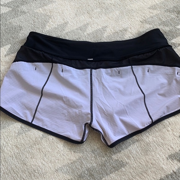 Gradient Yum Speed Short 2.5” 8 - Picture 4 of 6